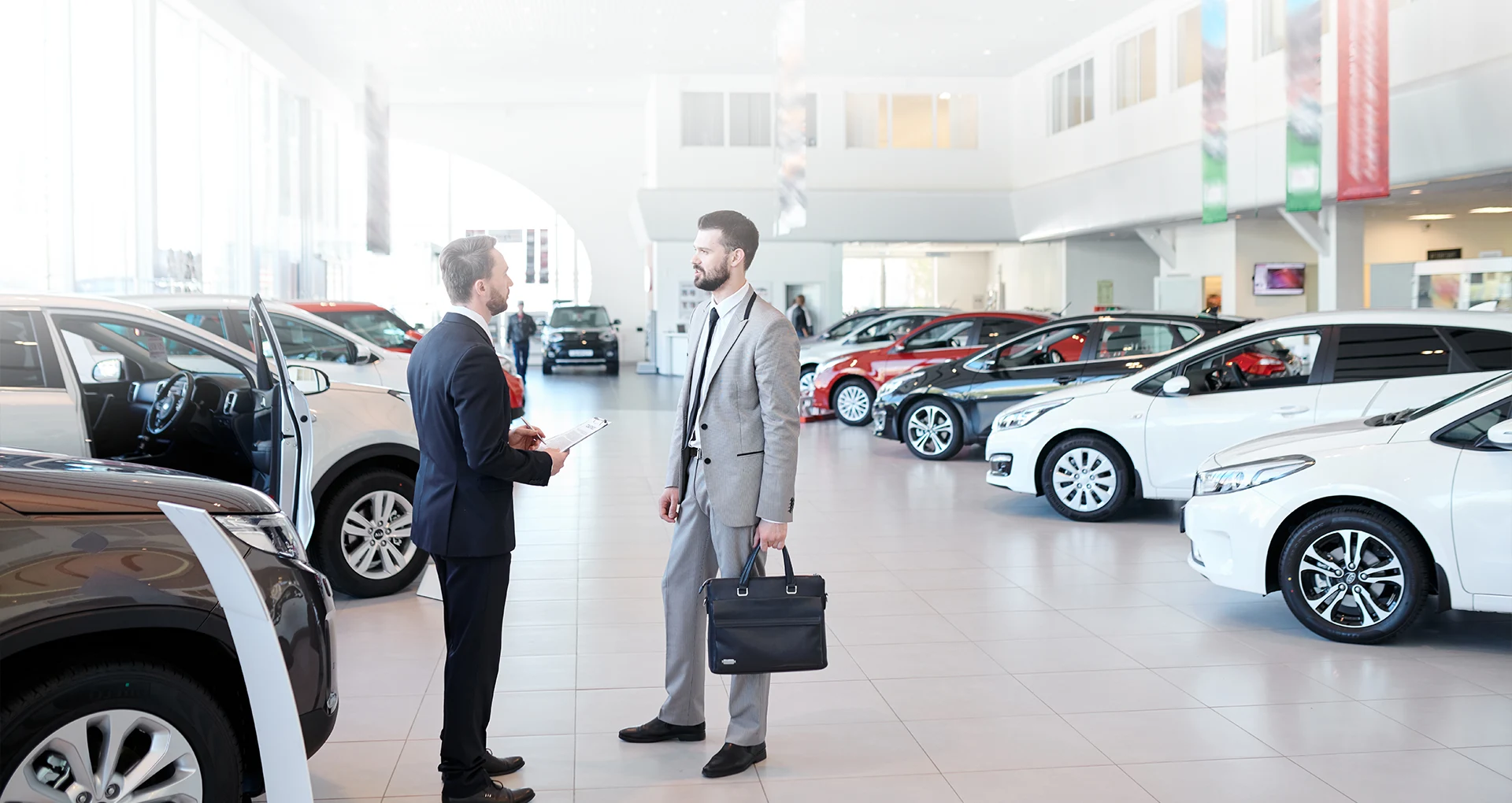 VOTRE GUIDE AUTOMOBILE